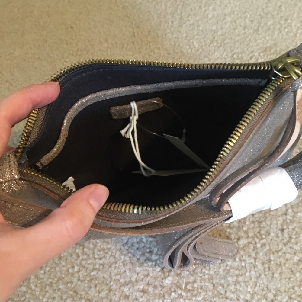 Madewell Simple Suede Crossbody Pouch Bag Sand - Picture 4 of 4